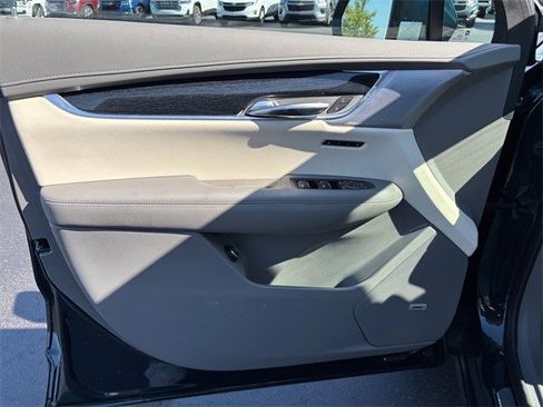 Certified 2024 Cadillac XT6 Premium Luxury w/ LPO, Floor Liner Package image 28