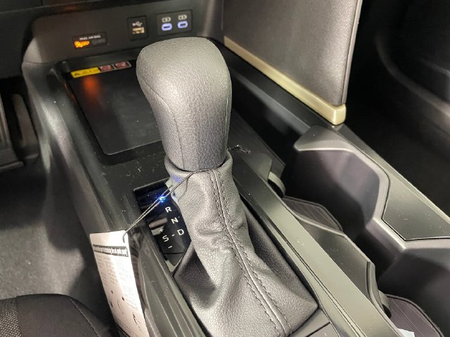 New 2026 Toyota Camry LE FWD image 4