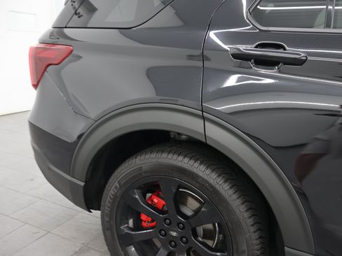 Used 2021 Ford Explorer ST w/ Equipment Group 401A AWD/4WD image 28