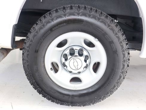 Used 2020 Chevrolet Express 3500 LT w/ LT Preferred Equipment Group image 28