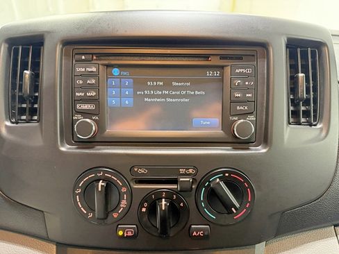 Used 2019 Nissan NV200 SV w/ Navigation Package image 16