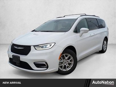 Used 2022 Chrysler Pacifica Touring-L