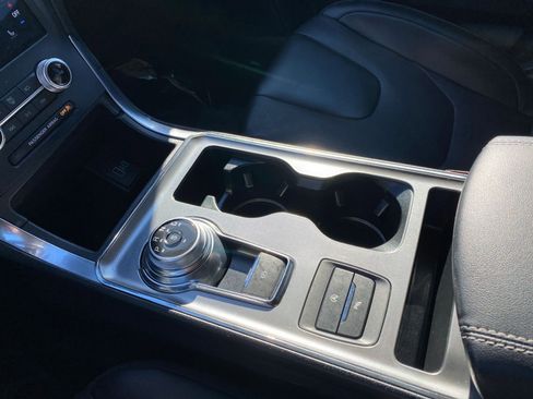 Used 2022 Ford Edge Titanium w/ Equipment Group 301A image 41