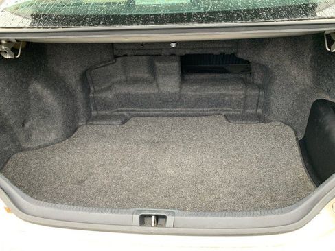 Used 2013 Toyota Camry LE image 14