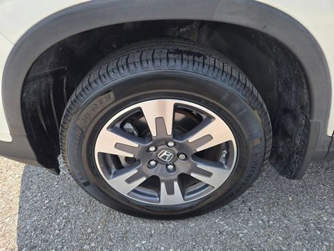 Used 2017 Honda Ridgeline RTL-E image 9