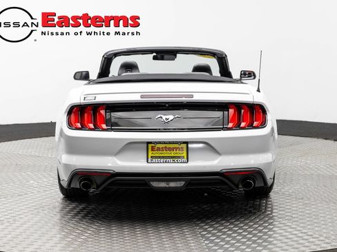 Used 2022 Ford Mustang Premium RWD image 6