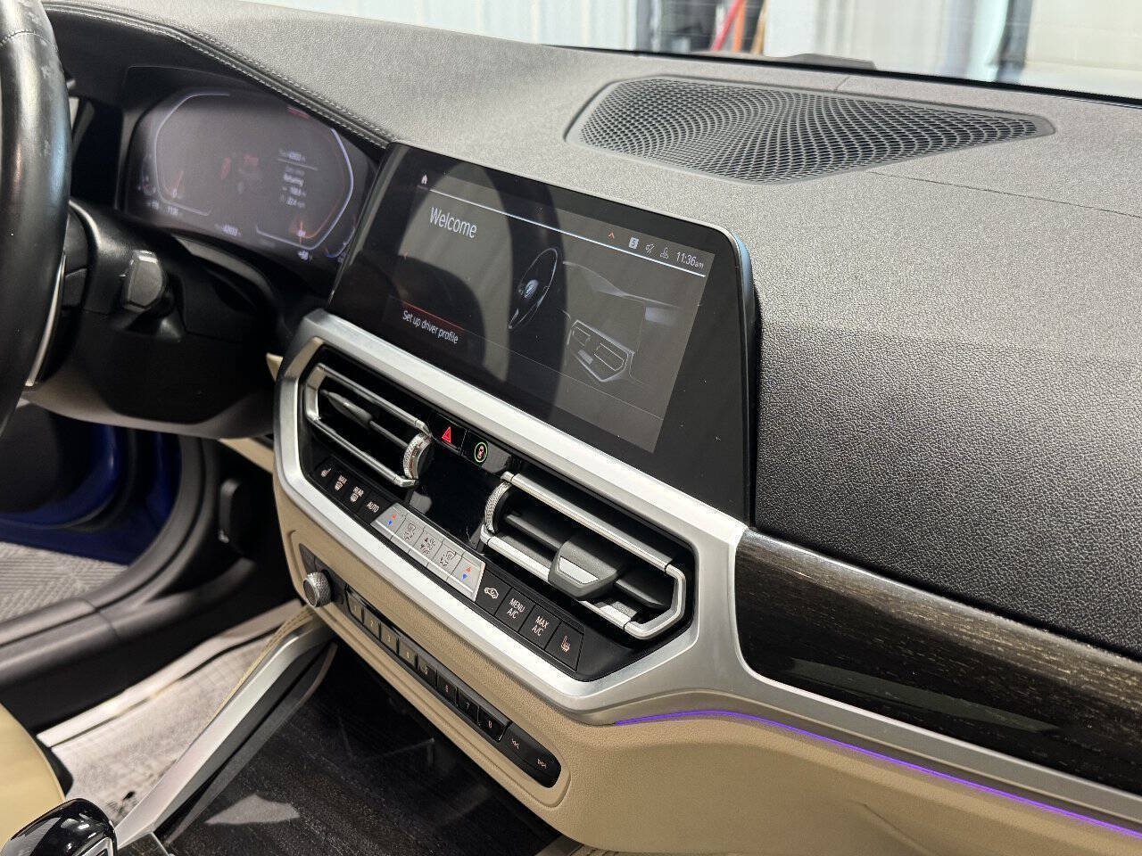 Used 2023 BMW 430i Convertible w/ M Sport Package RWD image 20