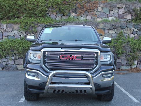 Used 2016 GMC Sierra 1500 SLE w/ SLE Value Package AWD/4WD image 3
