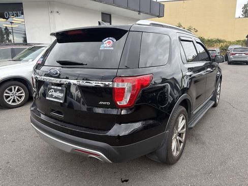 Used 2017 Ford Explorer Limited AWD/4WD image 2
