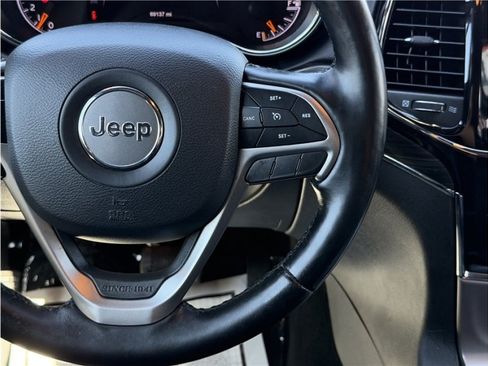 Used 2020 Jeep Grand Cherokee Limited AWD/4WD image 40