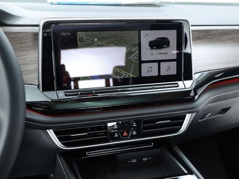 New 2026 Volkswagen Atlas SEL Premium R-Line image 25