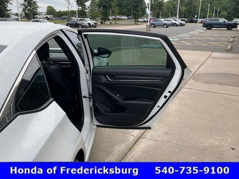 Used 2022 Honda Accord Sport image 17