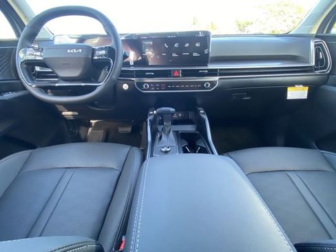 New 2026 Kia Sorento S image 10