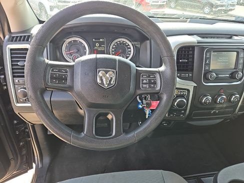 Used 2018 RAM 1500 Classic SLT image 48