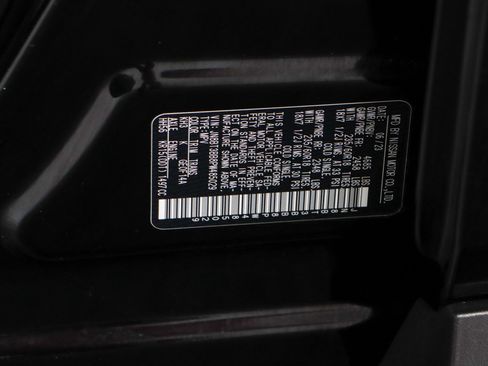 Used 2023 Nissan Rogue SV image 31