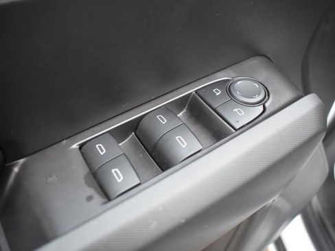 Used 2024 Chevrolet Colorado W/T w/ WT Convenience Package II image 12