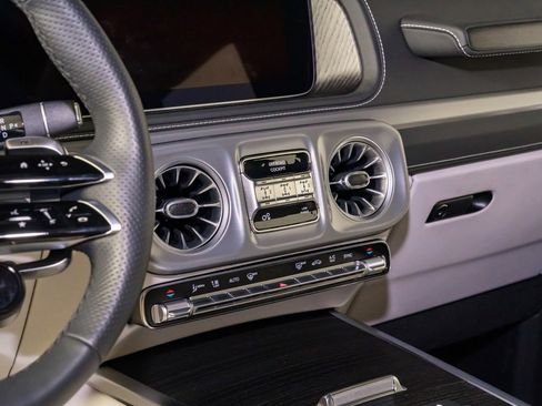 Used 2025 Mercedes-Benz G 63 AMG 4MATIC image 20