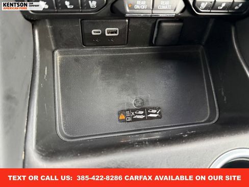 Used 2024 GMC Yukon SLT image 28