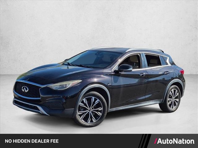 Used 2017 INFINITI QX30 AWD image 1