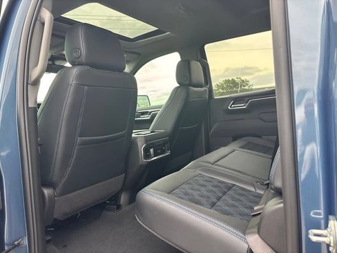 New 2026 GMC Sierra 1500 Elevation w/ Elevation Premium Package AWD/4WD image 29