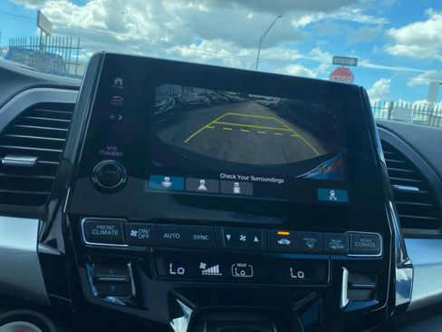 Used 2020 Honda Odyssey EX-L image 7