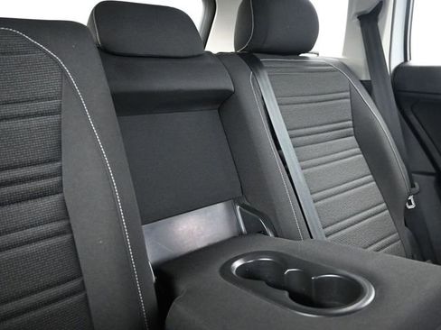 Used 2022 Volkswagen Tiguan S image 20