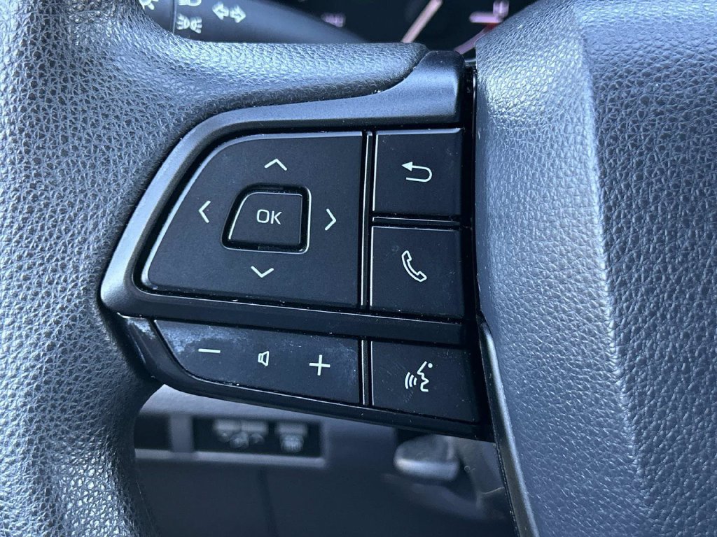 Used 2022 Toyota Sienna LE AWD/4WD image 32