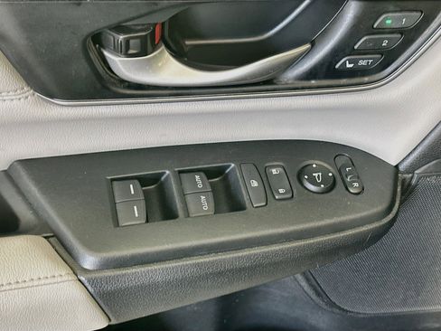 Used 2020 Honda CR-V EX-L image 15