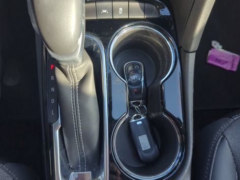 Used 2023 Buick Encore GX Preferred w/ Cold Weather Comfort Package FWD image 22