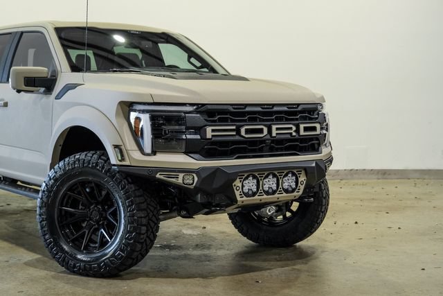 Used 2026 Ford F150 Raptor AWD/4WD image 31