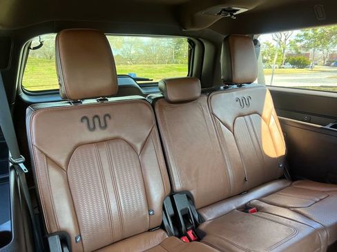 Used 2024 Ford Expedition Max King Ranch image 33