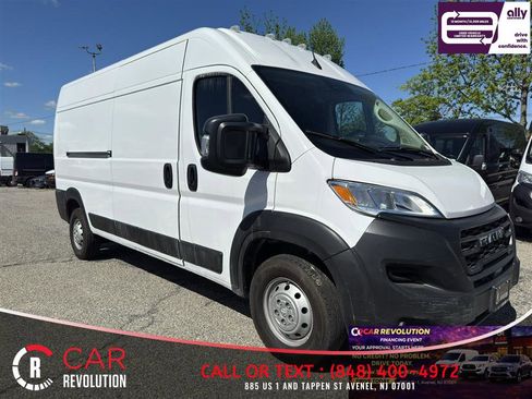 Used 2023 RAM ProMaster 2500 FWD image 1