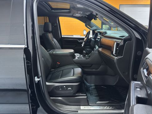 Used 2024 GMC Sierra 1500 Denali AWD/4WD image 22