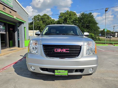 Used 2014 GMC Yukon XL SLT w/ SLT-2 Equipment Package RWD image 8