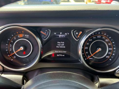Used 2023 Jeep Wrangler Unlimited Sport AWD/4WD image 26
