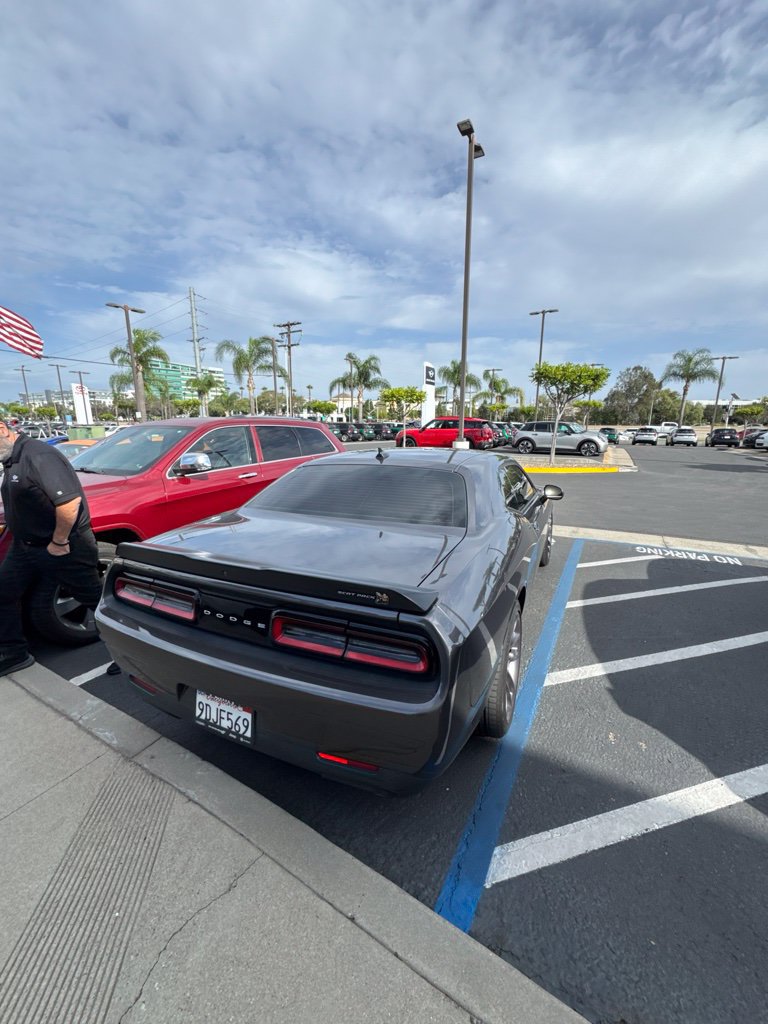 Used 2022 Dodge Challenger R/T Scat Pack RWD image 3