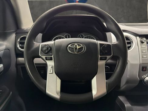 Used 2015 Toyota Tundra SR5 w/ SR5 Upgrade Package RWD image 30