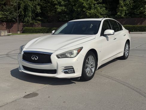 Used 2015 INFINITI Q50 AWD w/ Moonroof Package image 1