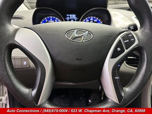 Used 2012 Hyundai Elantra GLS image 13