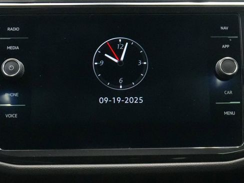 Used 2022 Volkswagen Tiguan SEL R-Line image 41