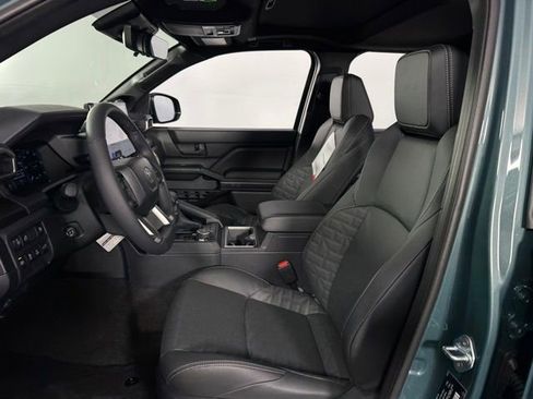 Used 2026 Toyota 4Runner TRD Off-Road AWD/4WD image 11