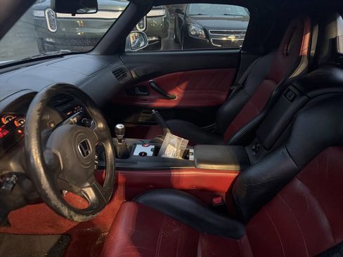 Used 2005 Honda S2000 image 6
