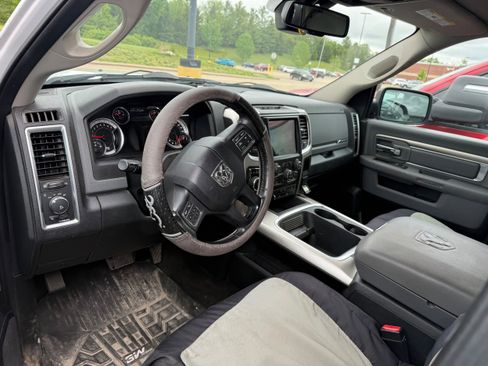 Used 2017 RAM 1500 Big Horn AWD/4WD image 6