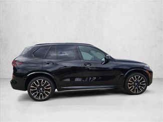 Used 2024 BMW X5 xDrive40i w/ M Sport Package AWD/4WD video 4
