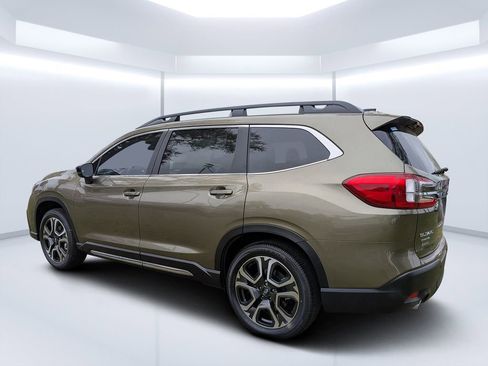 New 2026 Subaru Ascent Limited image 5
