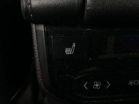 Used 2023 Toyota Highlander Platinum image 15