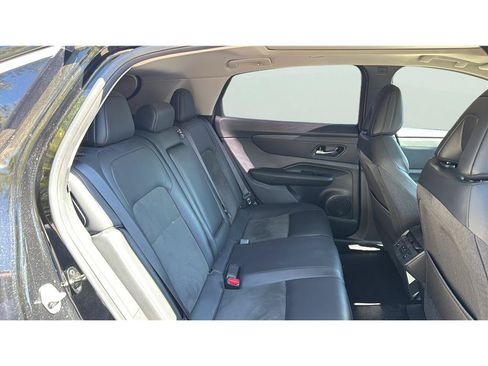 Used 2024 Nissan Ariya FWD image 15