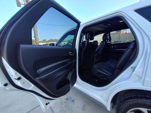 Used 2019 Dodge Durango GT image 31