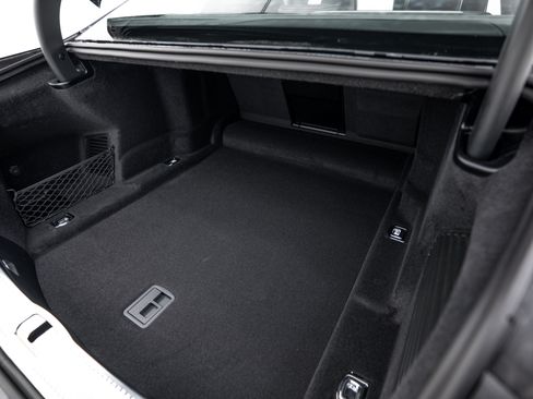 New 2026 Audi A8 L 3.0T AWD/4WD image 23