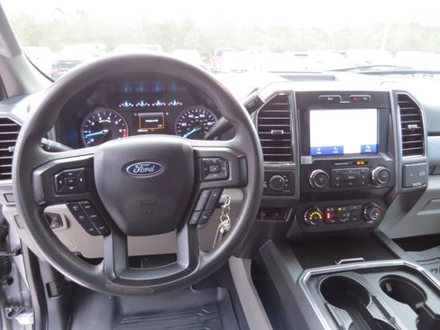 Used 2022 Ford F250 XLT w/ XLT Premium Package image 23